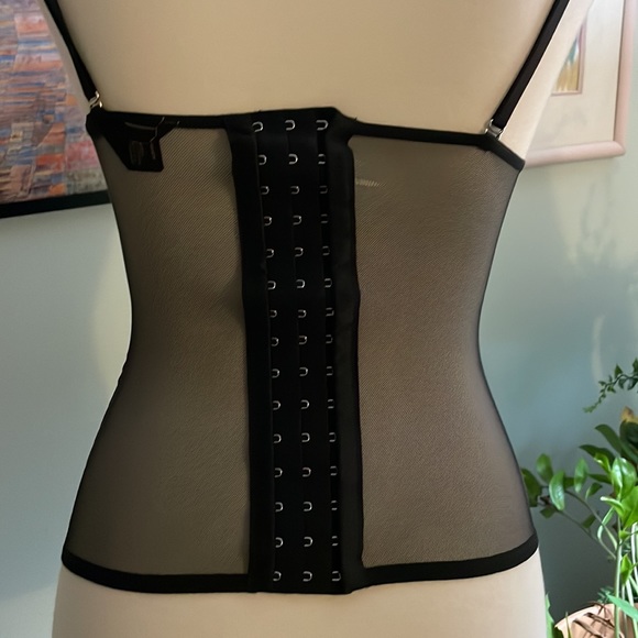 Victoria secret grommet lace adjustable corset - Picture 3 of 5